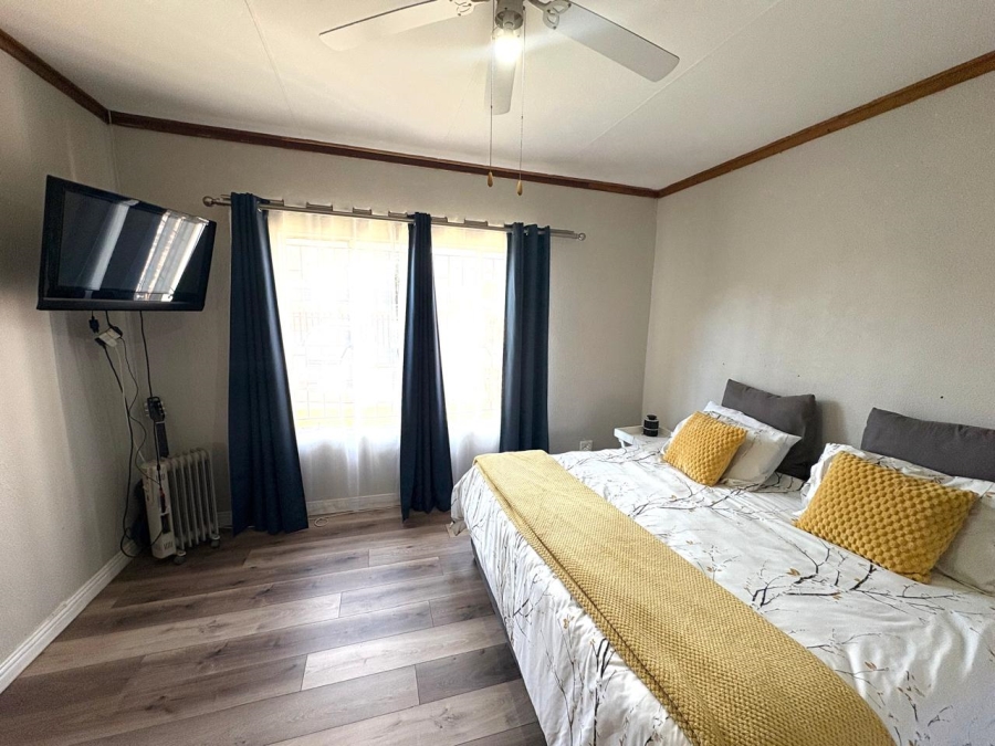 To Let 3 Bedroom Property for Rent in Riebeeckstad Free State